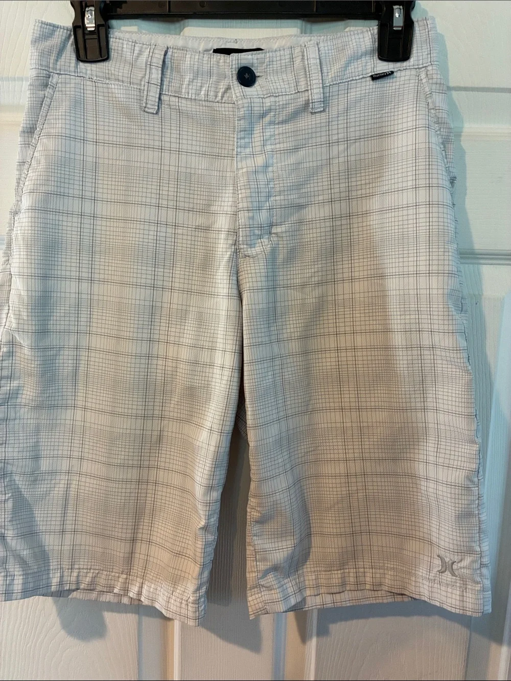 Hurley Size 29-16 Boys Plaid Casual Shorts - White/Gray